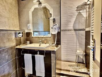 Vente - Hôtel - Aix-en-Provence (13100)-photo-3