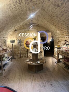 Vente de murs de boutique - Carpentras (84200)