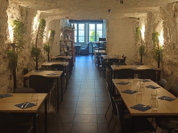 Vente - Bar - Restaurant - Cave à vins - Crêperie - Vins et spiritueux - Chaumont-sur-Loire (41150)-photo-2