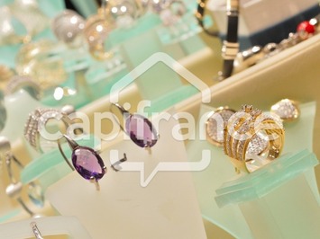 Vente de murs de boutique - Vinzelles (71680)-photo-3