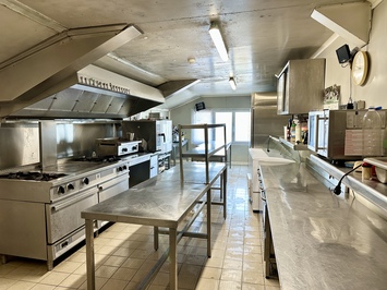 Vente de murs de boutique - Aydie (64330)-photo-2