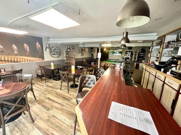 Vente - Bar - Restaurant - Licence IV - Lucon (85400)-photo-4