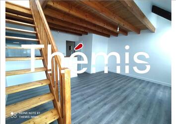 Vente de murs de boutique - Guingamp (22200)-photo-1