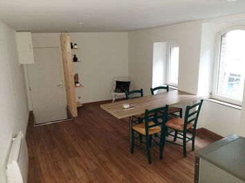 Vente de murs de boutique - Guingamp (22200)-photo-2