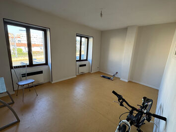 Vente Bureau - Saint-Etienne (42000)-photo-3