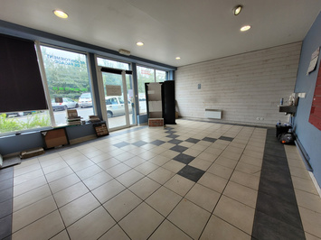 Location Local Commercial - Bruay-la-buissiere (62700)-photo-2