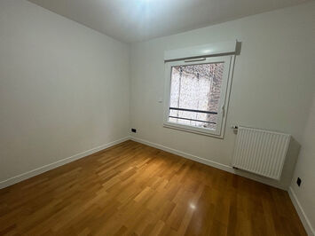 Vente - Garage - Saint-Etienne (42000)-photo-4