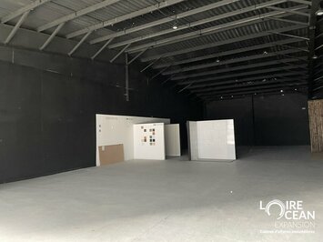 Location Local Commercial - Angers (49100)-photo-3