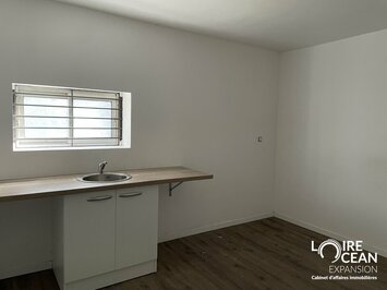 Location Local Commercial - Angers (49100)-photo-4