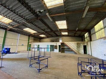 Location Local Commercial - Les Herbiers (85500)-photo-4