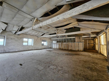 Vente Bureau - L'Isle-d'Espagnac (16340)-photo-2