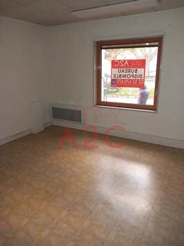 Location Bureau - La Roche-sur-Yon (85000)-photo-4