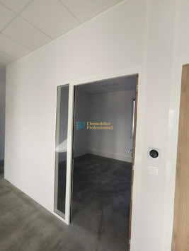 Location Bureau - Lanester (56600)-photo-4