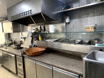 Vente - Restaurant - Pizzeria - Crêperie - Snack - Bouches-du-Rhône (13)-photo-2