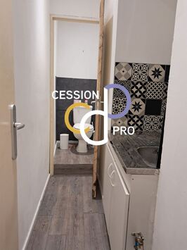 Location Local Commercial - Nimes (30000)-photo-4