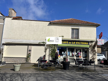 Vente de murs de boutique - Montmorillon (86500)