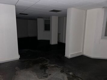 Location Local Commercial - Villeurbanne (69100)-photo-4