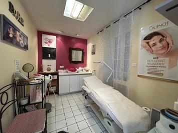 Vente - Esthétique - Institut de beauté - Nantes (44000)-photo-4