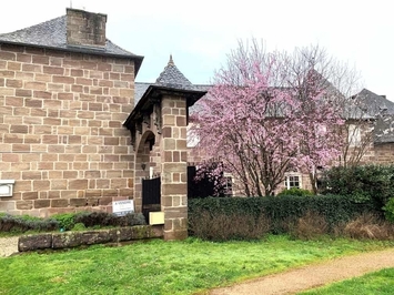 Vente - Hôtel - Restaurant - Varetz (19240)