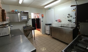 Vente de murs de boutique - Bourcefranc-le-Chapus (17560)-photo-4