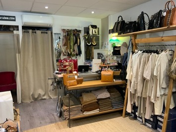 Vente - Habillement - Institut de beauté - Grasse (06130)-photo-4