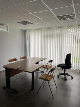 Location Local Commercial - Vienne (86)-photo-3