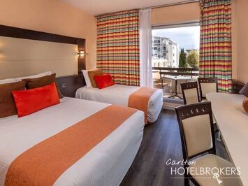 Vente - Hôtel - Saint-Laurent-du-Var (06700)-photo-2