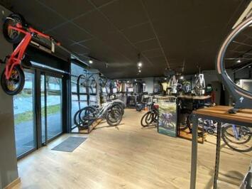 Location Local Commercial - Haute-Savoie (74)-photo-2