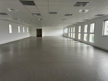 Location Bureau - Vaucluse (84)-photo-3