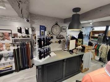 Vente - Habillement - Villedieu-les-Poêles (50800)-photo-4