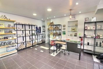 Vente de murs de boutique - Poissy (78300)