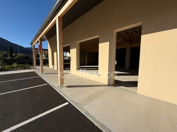 Vente de murs de boutique - Hautes-Pyrénées (65)-photo-3