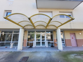 Vente de murs de boutique - Ales (30100)-photo-3