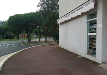 Vente de murs de boutique - Les Mathes (17570)-photo-2