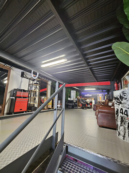 Vente de murs de boutique - Saintes (17100)-photo-3