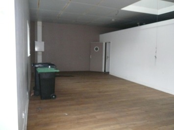 Location Local Commercial - Châteaubernard (16100)-photo-4