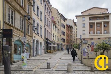 Vente - Bar - Restaurant - Complexe de Loisirs - Caluire-et-Cuire (69300)-photo-1