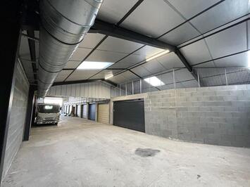 Vente de murs de boutique - Charente-Maritime (17)-photo-3