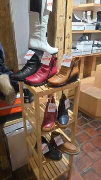 Vente - Chaussures - Eure-et-Loir (28)-photo-4