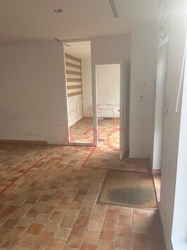 Location Local Commercial - La Roche-sur-Yon (85000)-photo-2