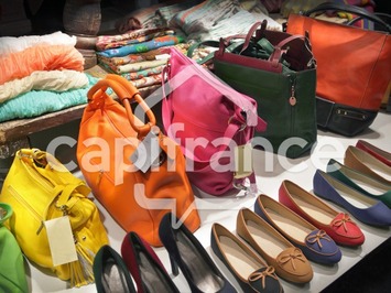 Location Local Commercial - Saumur (49400)-photo-3