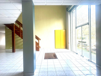 Location Local Commercial - Saumur (49400)