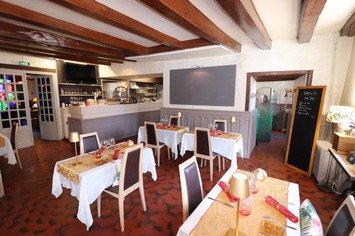 Vente - Hôtel - Restaurant - Lusignan (86600)-photo-2