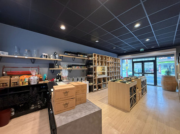 Vente - Alimentation - Cave à vins - Epicerie - Vins et spiritueux - Rouen (76100)-photo-3