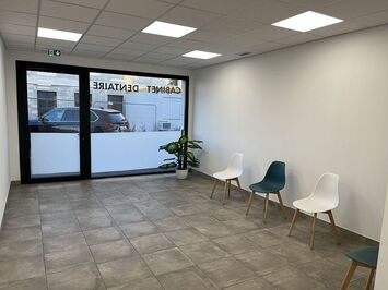 Location Local Commercial - Perpignan (66000)-photo-3