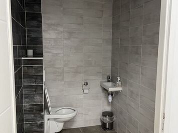 Location Local Commercial - Perpignan (66000)-photo-4