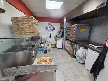 Vente - Restaurant - Pizzeria - Saint-Julien-les-Rosiers (30340)-photo-3