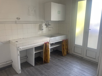 Vente de murs de boutique - Angouleme (16000)-photo-3