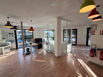 Location Bureau - Champagne-au-Mont-d'Or (69410)-photo-2