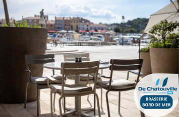 Vente - Bar - Brasserie - Restaurant - Café - Crêperie - Discothèque - Vente à emporter - Hyeres plage (83400)